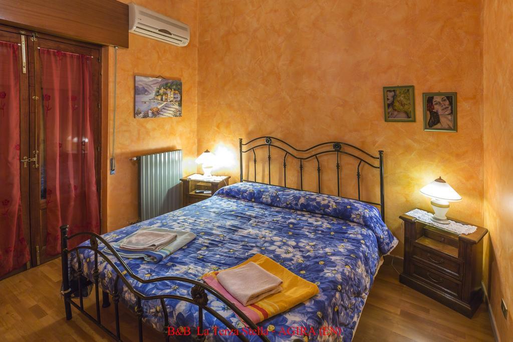 Casa Albergo La Terza Stella Agira Exterior foto