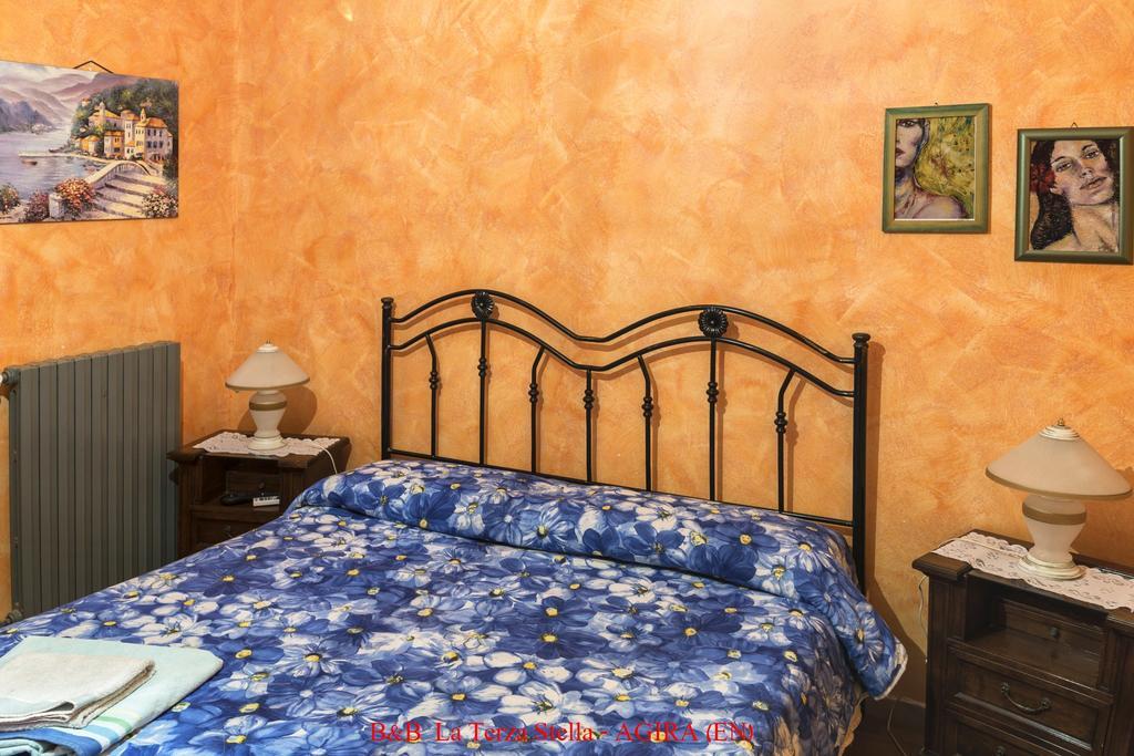 Casa Albergo La Terza Stella Agira Exterior foto